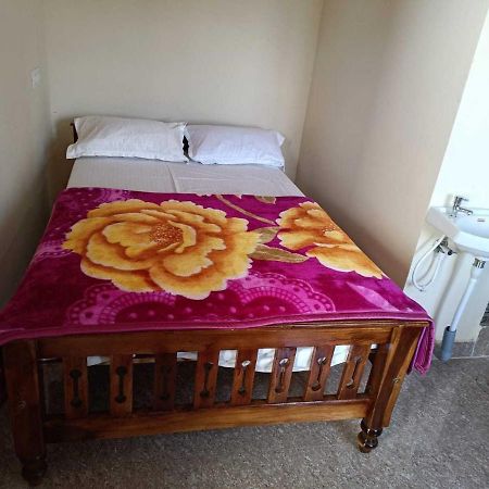 Oyo 8206 K J Residency Hotel Mysore Exterior foto