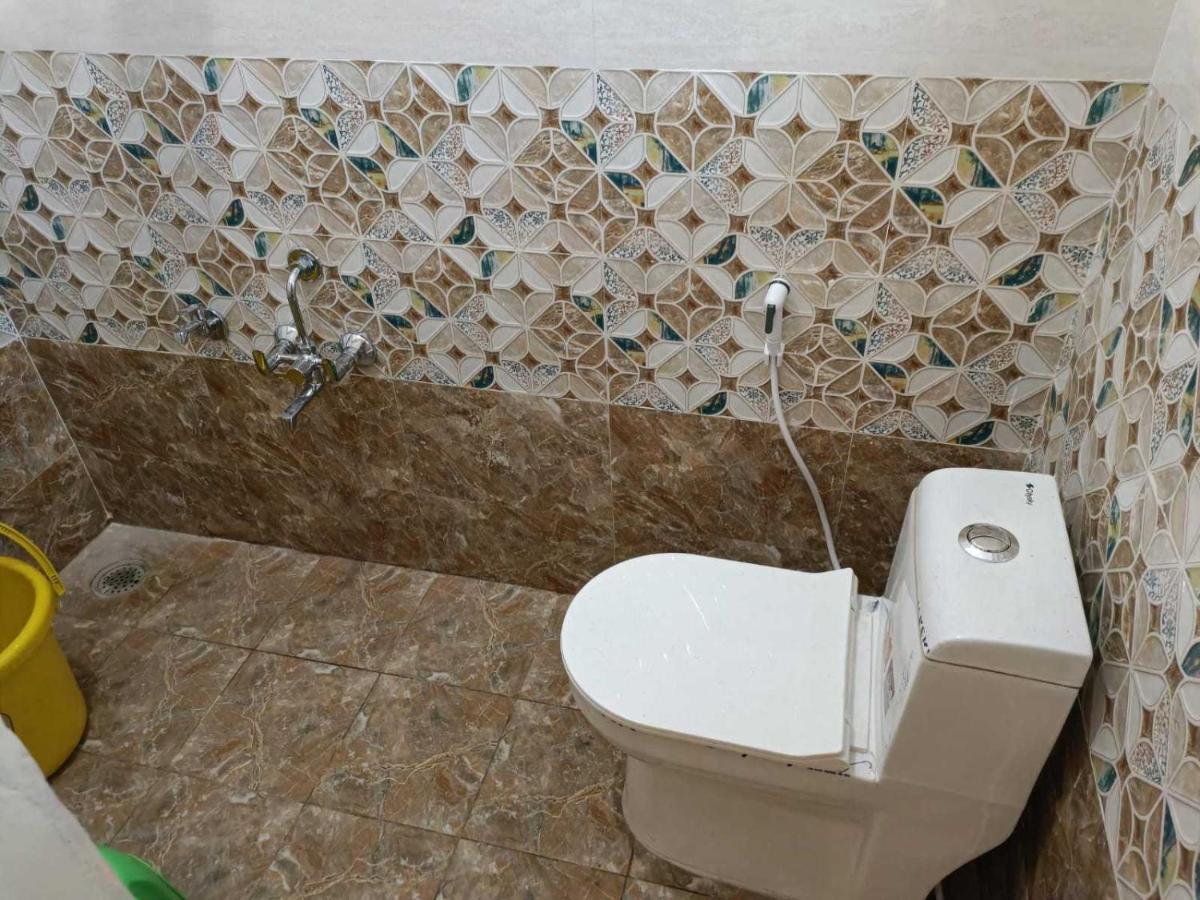 Oyo 8206 K J Residency Hotel Mysore Exterior foto